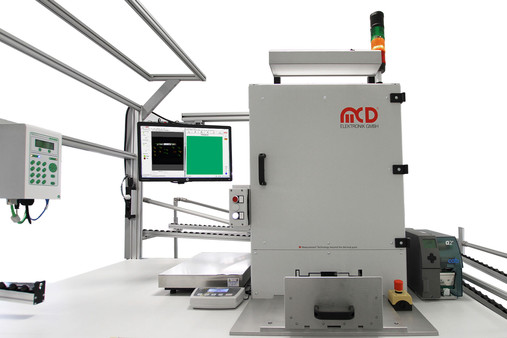 MCD Testing Cell for functional, haptical and optical tests of mounted operating elements and control units